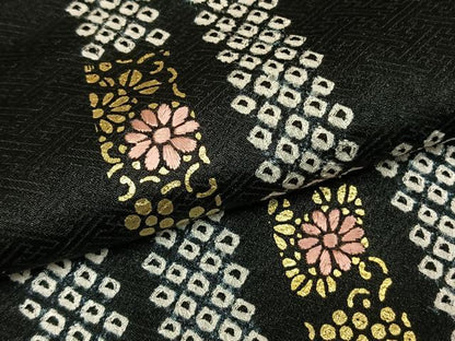 平和屋着物●訪問着　絞り　刺繍　花唐草文　黒地　金彩　正絹　逸品　AABG4622fy
