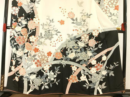 平和屋着物●創業460年・千總　振袖　駒刺繍　枝花文　金彩　高島屋扱い　正絹　逸品　AABG4628fy
