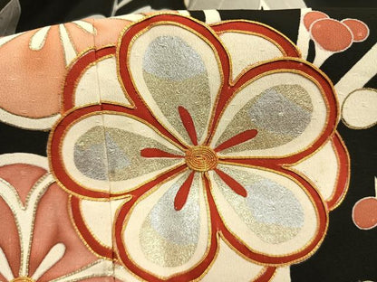 平和屋着物●創業460年・千總　振袖　駒刺繍　枝花文　金彩　高島屋扱い　正絹　逸品　AABG4628fy
