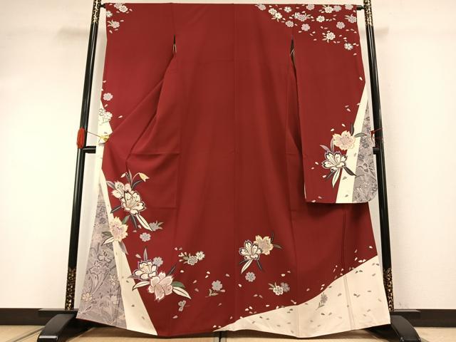 平和屋着物●豪華振袖　駒刺繍　草花文　金銀彩　正絹　逸品　AABG4648fy