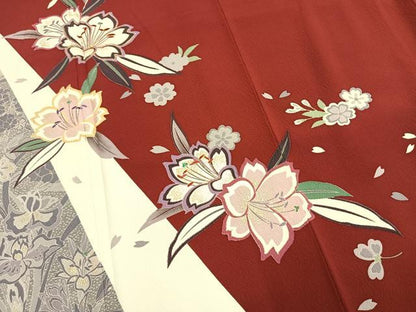 平和屋着物●豪華振袖　駒刺繍　草花文　金銀彩　正絹　逸品　AABG4648fy