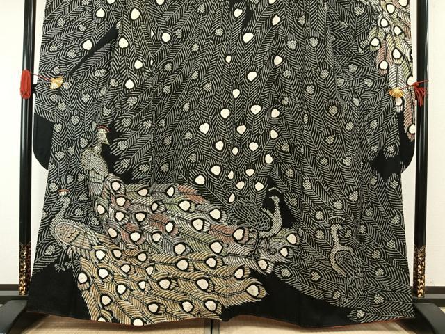 平和屋着物●豪華振袖・長襦袢(無双仕立て)セット　絞り　孔雀　黒地　金銀彩　正絹　逸品　AABG4651fy