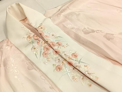 平和屋着物●豪華振袖・長襦袢(無双仕立て)セット　駒刺繍　総絞り　舞花文　黒地　半衿刺繍　正絹　逸品　AABG4653fy