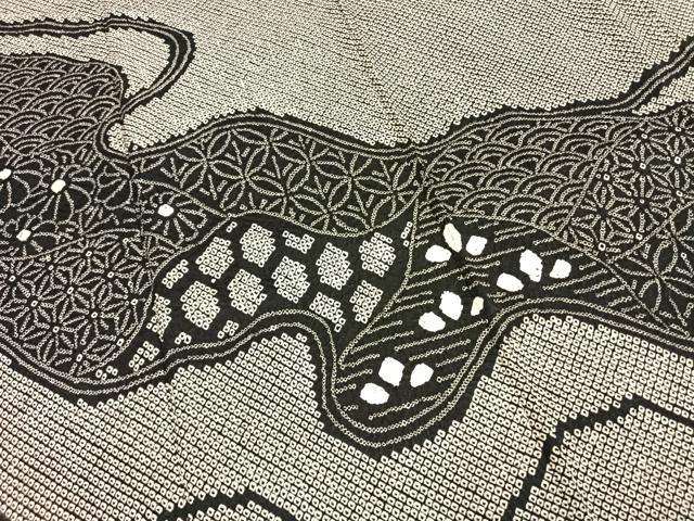 平和屋着物●訪問着　総絞り　流水花文　黒地　正絹　逸品　AABG4684fy