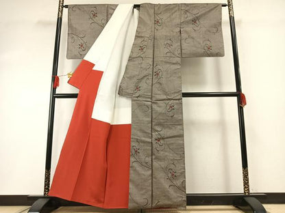 平和屋着物●本場大島紬　カタス9マルキ　花唐草文　正絹　逸品　AABG4693fy
