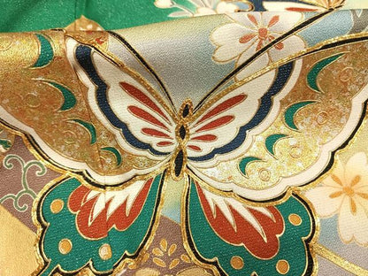 平和屋着物●豪華振袖　駒刺繍　御所車舞蝶花鳥文　暈し染め　金銀彩　銀通し地　正絹　逸品　AABG4697fy