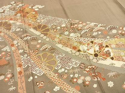 平和屋着物●豪華色留袖　友禅　駒刺繍　熨斗花文　金彩　正絹　逸品　AABG4746fy