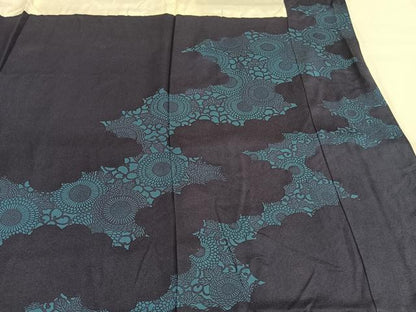 平和屋着物●二代目 楠本忠　訪問着　本藍　型染め　草花文　正絹　逸品　AABG4780fy