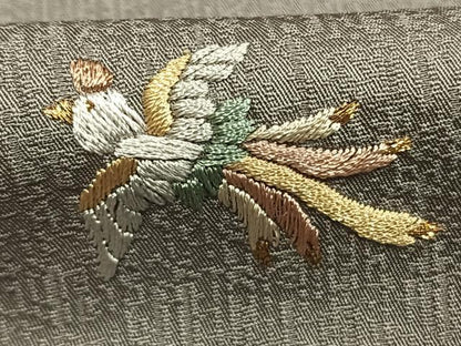 平和屋着物●上質な小紋　総刺繍　花鳥文　金糸　正絹　逸品　AABG4834fy