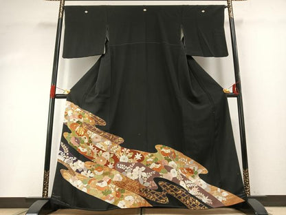 平和屋着物●創業460年・千總　黒留袖　駒刺繍　道長花文　金彩　正絹　逸品　AABG4837fy