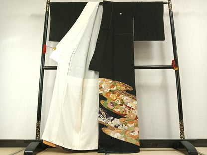 平和屋着物●創業460年・千總　黒留袖　駒刺繍　道長花文　金彩　正絹　逸品　AABG4837fy