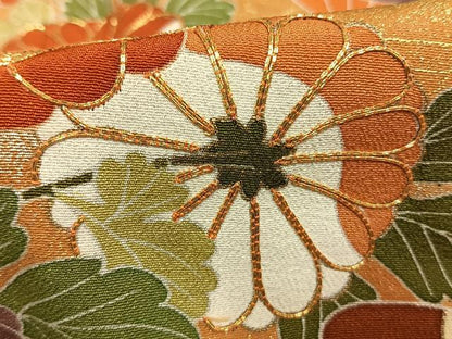 平和屋着物●創業460年・千總　黒留袖　駒刺繍　道長花文　金彩　正絹　逸品　AABG4837fy