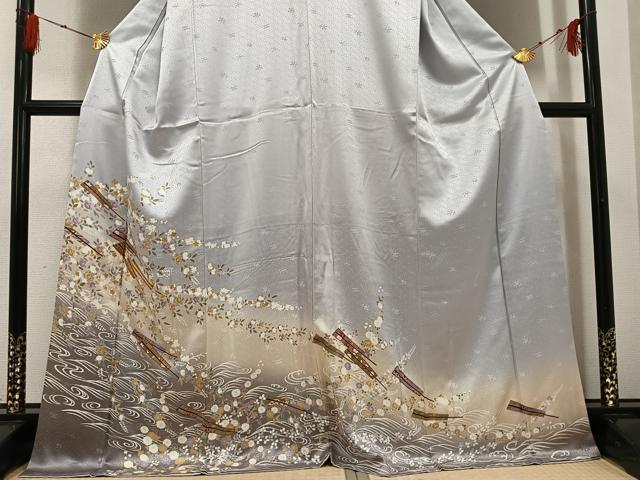 平和屋着物●訪問着　駒刺繍　舞扇花文　暈し染め　金彩　正絹　逸品　AABG4848ph