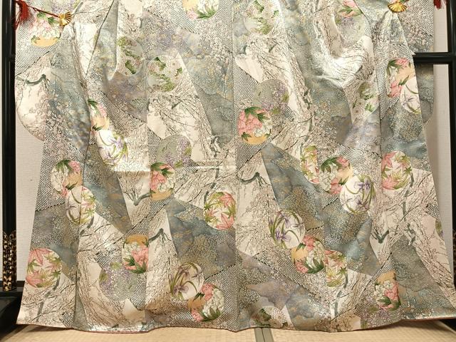 平和屋着物●創業460年・千總　振袖　草花文　金彩　三越扱い　正絹　逸品　AABG4851ph