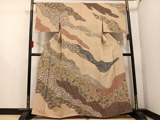 平和屋着物●西岡都巳二　紅型　訪問着　花鳥文　鬼しぼ縮緬　正絹　逸品　AABG4874ph