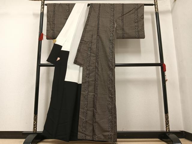 平和屋着物●本場大島紬　カタス7マルキ　間道　正絹　逸品　AABG4893ph