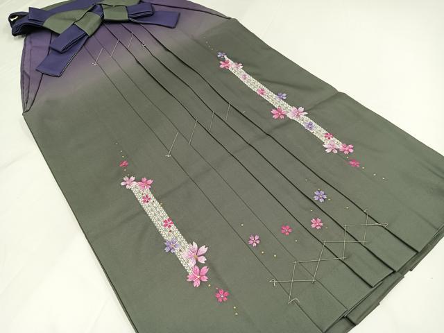 平和屋着物●モデル・トリンドル玲奈　Doll　女性　行灯袴　刺繍　舞桜文　金糸　洗える着物　未使用　AABG4897ph