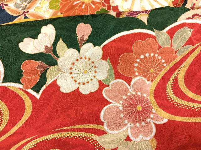 平和屋着物●豪華振袖　駒刺繍　吉祥花宝尽くし　金彩　正絹　逸品　AABG4912ph