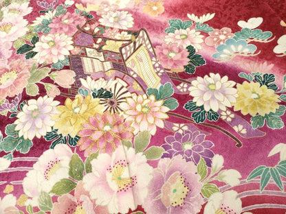 平和屋着物●豪華振袖　駒刺繍　御所車花文　暈し染め　金彩　金通し地　正絹　逸品　AABG4967ck