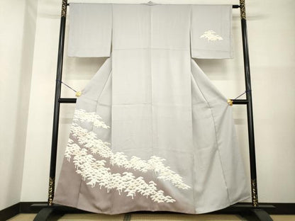 平和屋着物●訪問着　友禅　駒刺繍　松尽くし　暈し染め　金彩　正絹　逸品　AABG4970ck