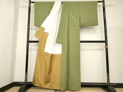 平和屋着物●上質な紬　色無地　梅松色　正絹　逸品　AABG4980ck