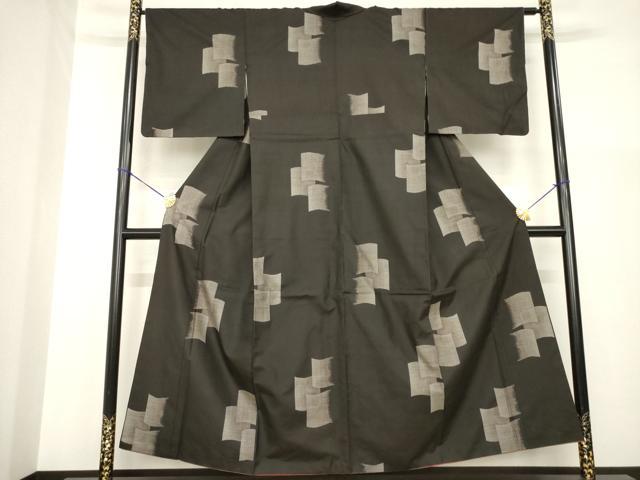 平和屋着物●本場大島紬　カタス9マルキ　地空き　色紙重ね文　正絹　逸品　AABG4998ck