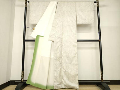 平和屋着物●本場大島紬　白大島　120亀甲　亀甲文　正絹　逸品　AABG5000ck