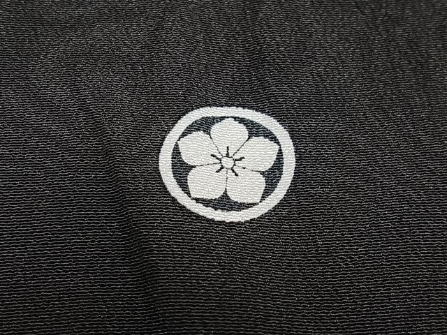 平和屋着物■豪華黒留袖　刺繍　梅松楓文　金糸　金彩　正絹　逸品　AABG5072oa