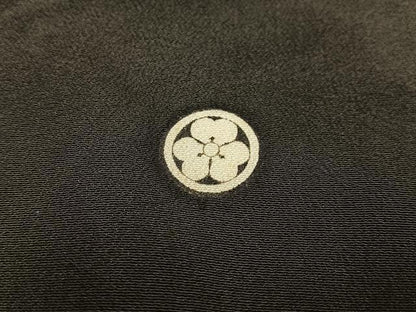 平和屋着物■豪華黒留袖　駒刺繍　鳳凰松文　金糸　金彩　正絹　逸品　AABG5128oa