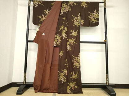 平和屋着物●こむさでもーど・COMME CA DU MODE　小紋　葡萄唐草文　洗える着物　AABG5207ck