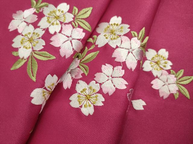平和屋着物●女性　行灯袴　刺繍　桜　金糸　洗える着物　未使用　AABG5221ck