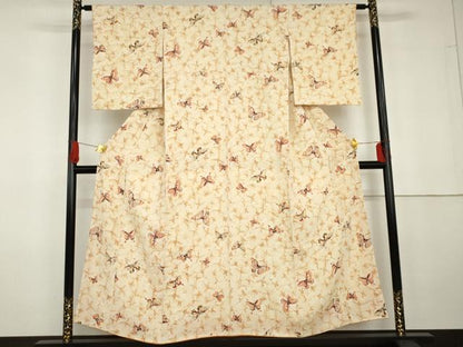平和屋着物●上質な小紋　型染め　舞蝶文　鬼しぼ縮緬　正絹　逸品　AABG5312cs