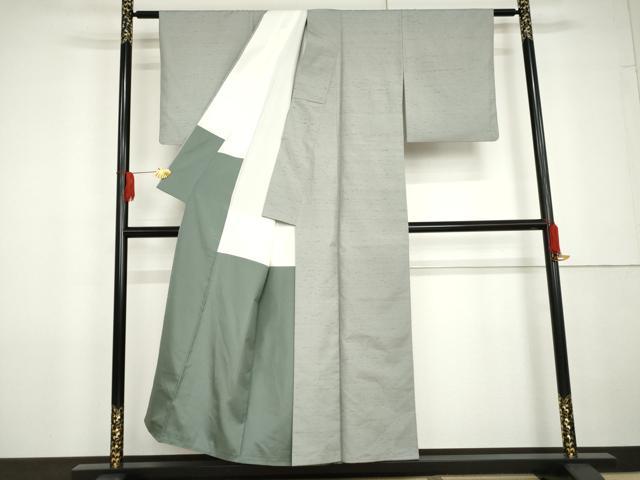 平和屋着物●石川県指定無形文化財　牛首紬　白山工房　手織り　色無地　湊鼠色　正絹　逸品　AABG5330cs