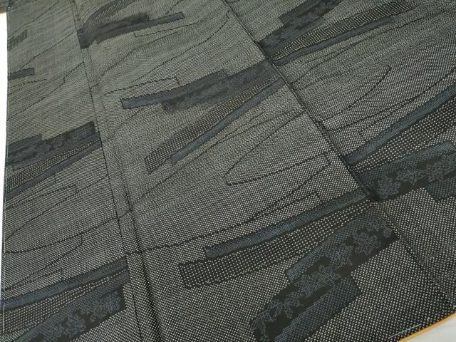 平和屋着物●本場大島紬　一元絣　幾何学花文　黒地　正絹　逸品　未使用　AABG5390cs