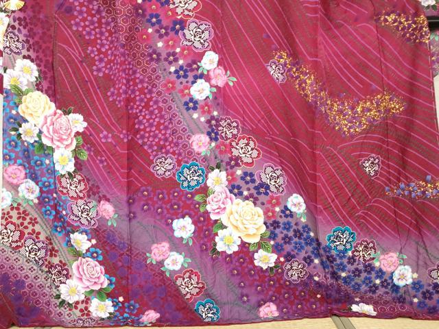 平和屋着物●豪華振袖　刺繍　草花文　金彩　暈し染め　ロング丈　正絹　逸品　未使用　AABG5399cs