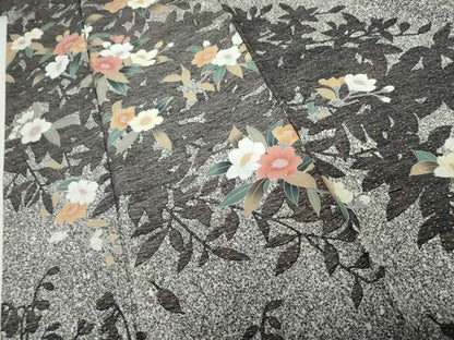 平和屋着物●訪問着　枝花文　たたき染め　黒地　金彩　正絹　逸品　AABG5414cs