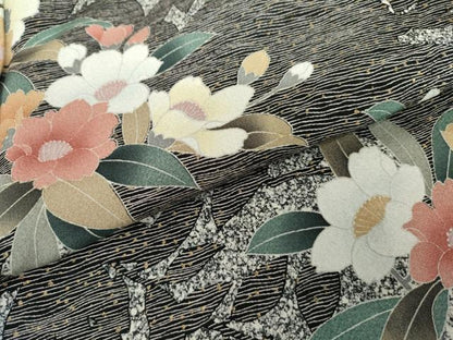 平和屋着物●訪問着　枝花文　たたき染め　黒地　金彩　正絹　逸品　AABG5414cs