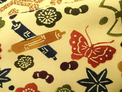 平和屋着物●上質な小紋　型染め　亀甲宝尽くし花蝶文　正絹　逸品　AABG5419cs