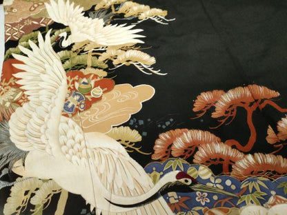 平和屋着物●アンティーク　大正ロマン　黒留袖　駒刺繍　両褄　飛鶴笠松文　暈し染め　正絹　逸品　AABG5431cs