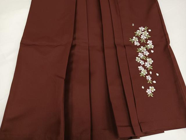 平和屋着物●女性　行灯袴　刺繍　舞桜文　金糸　洗える着物　AABG5722ph