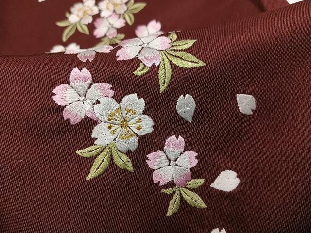 平和屋着物●女性　行灯袴　刺繍　舞桜文　金糸　洗える着物　AABG5722ph