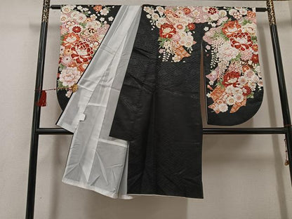 平和屋着物●小振袖　二尺袖　舞花文　黒地　金彩　正絹　逸品　AABG5734ph