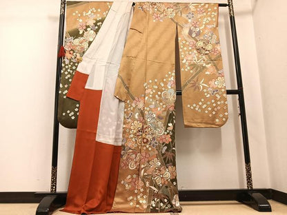 平和屋着物●豪華振袖　駒刺繍　草花文　金彩　正絹　逸品　AABG5759ph