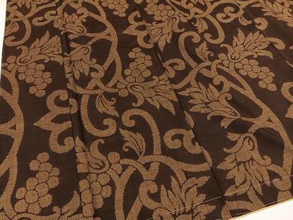 平和屋着物●本場大島紬　一元7マルキ　葡萄花唐草文　三越扱い　正絹　逸品　未使用　AABG5775ph