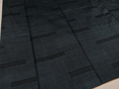 平和屋着物●本場大島紬　カタス7マルキ　幾何学文様　正絹　逸品　AABG5790ph
