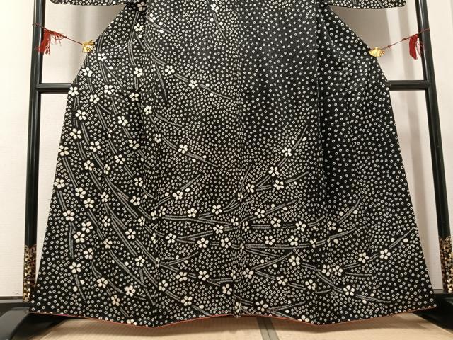 平和屋着物●訪問着　絞り　舞花文　黒地　金彩　正絹　逸品　AABG5795ph