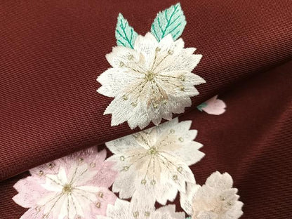 平和屋着物●女性　行灯袴　刺繍　舞桜文　洗える着物　未使用　AABG5800ph