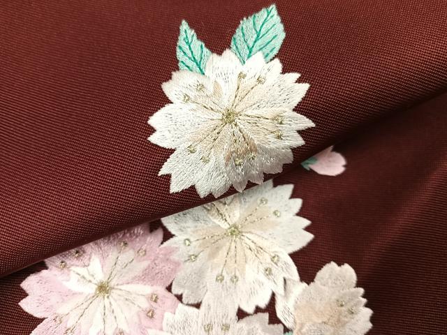 平和屋着物●女性　行灯袴　刺繍　舞桜文　洗える着物　未使用　AABG5800ph