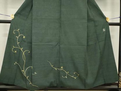 平和屋着物●創業460年・千總　訪問着　刺繍　本場結城紬地　花唐草文　黒緑色地　正絹　逸品　AABG5839ck