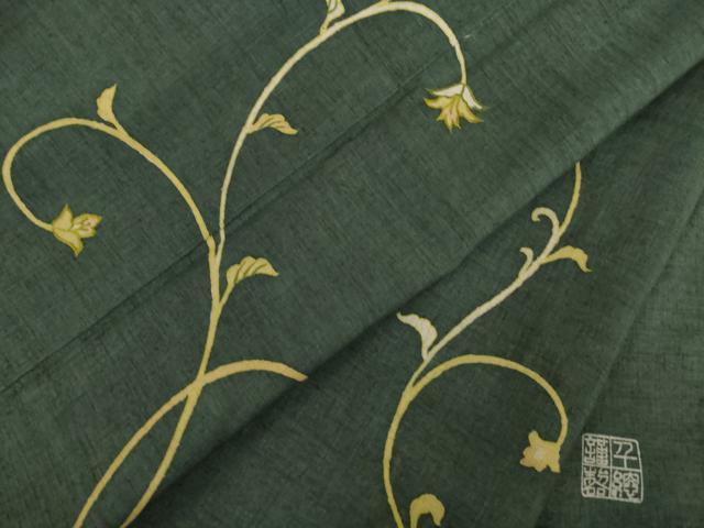 平和屋着物●創業460年・千總　訪問着　刺繍　本場結城紬地　花唐草文　黒緑色地　正絹　逸品　AABG5839ck